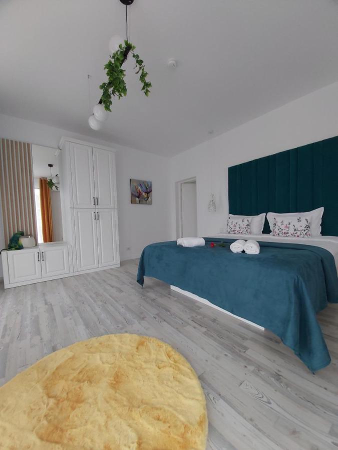 Appartamento Accent House Deva Esterno foto